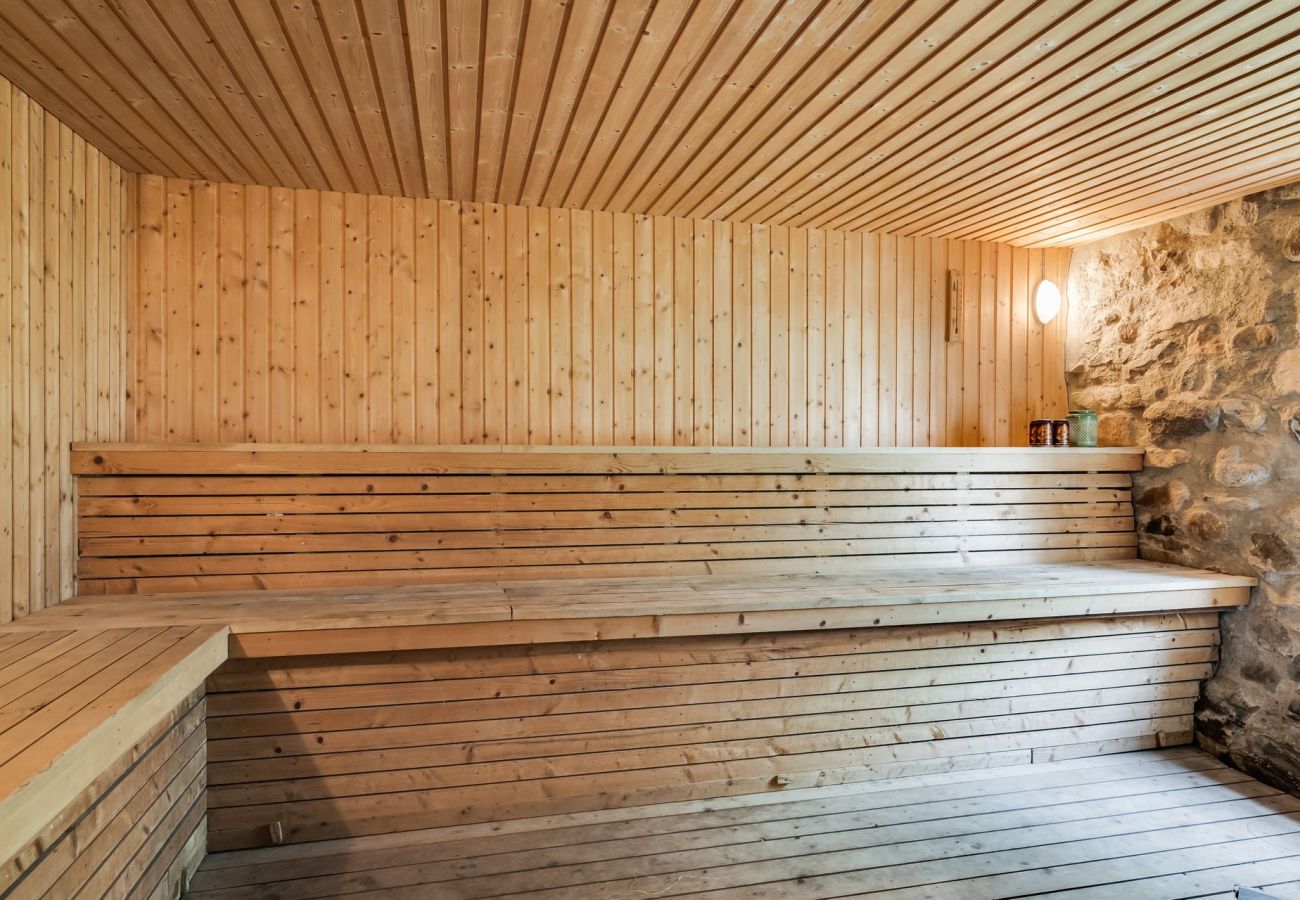 Ferienhaus in Knäred - Geräumiges und modernes Haus mit Innenpool | SE02004