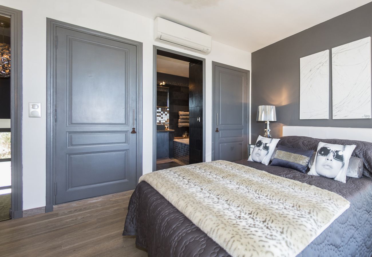 Villa in Sainte-Maxime - Villa du Golfe - Etoiles du Sud