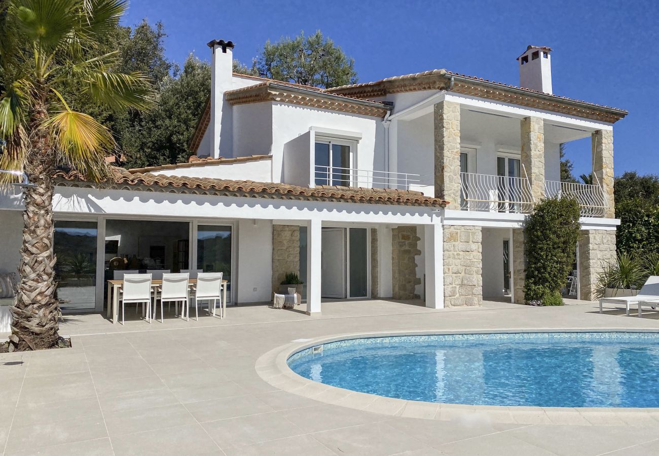 Villa in Biot - Villa d'Arte - Etoiles du Sud