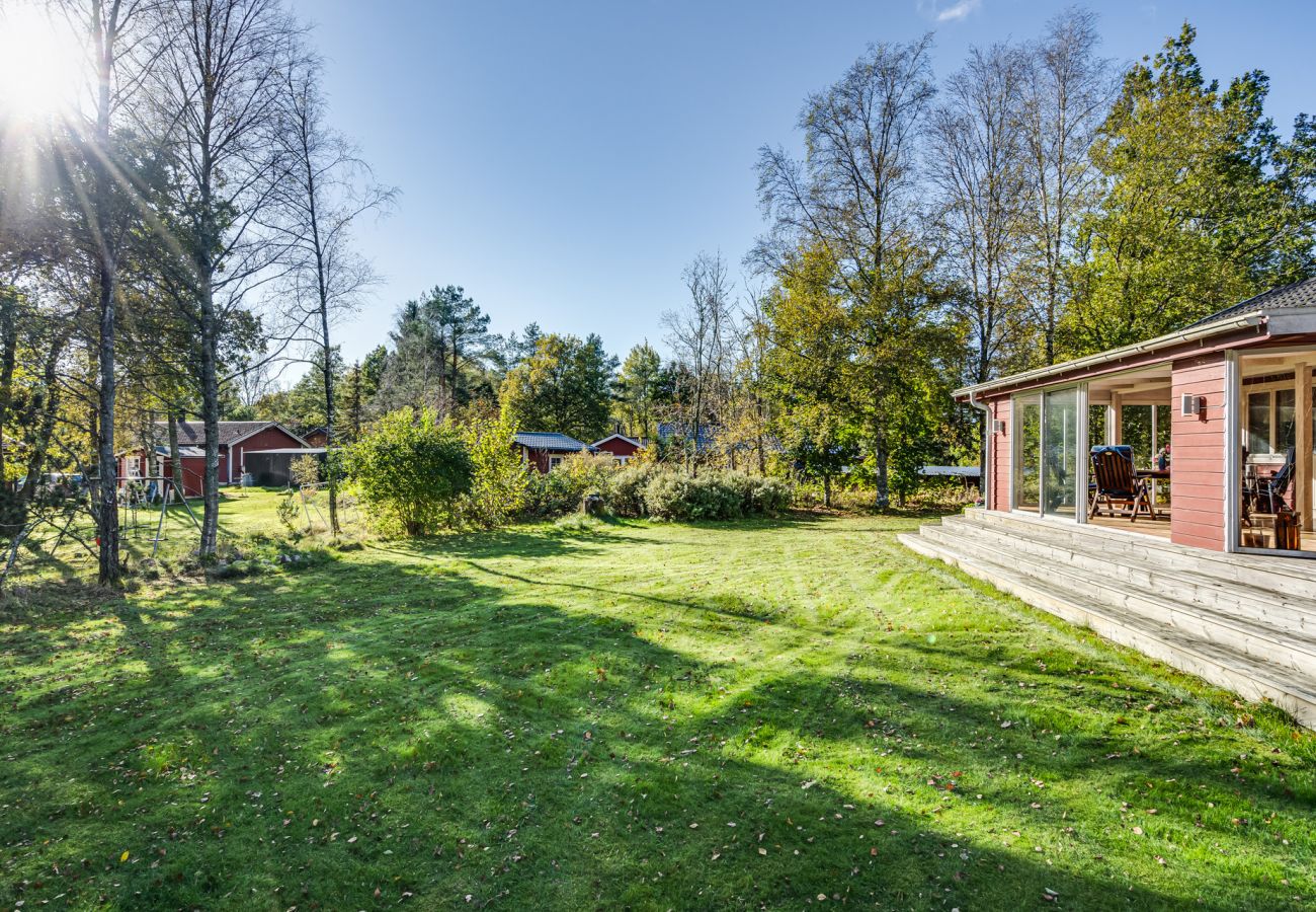 Haus in Knäred - Schönes Ferienhaus mit Jacuzzi in der Nähe der Natur | SE02021