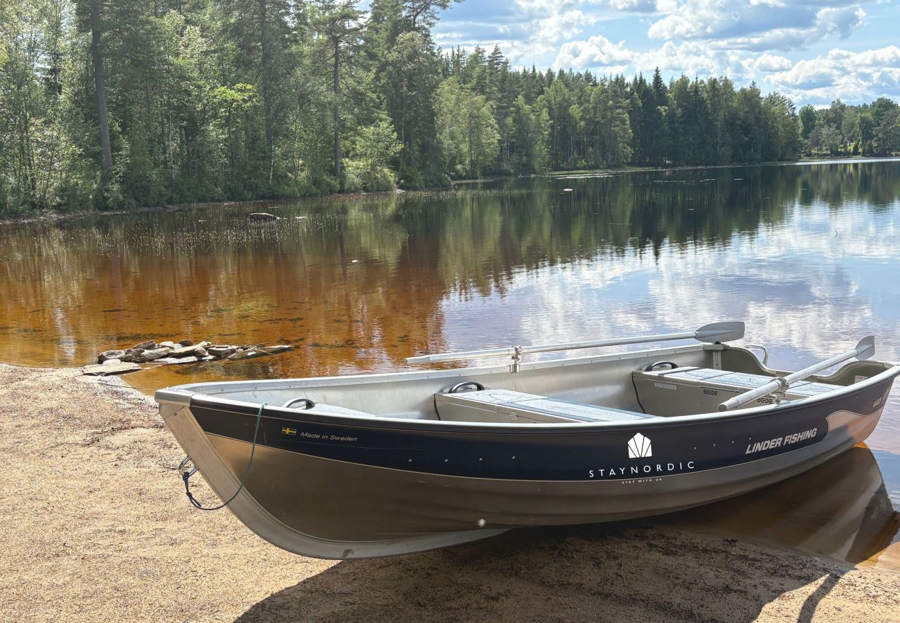 Ferienhaus in Gnosjö - Ferienhaus in Gnosjö mit Seegrundstück | SE07015