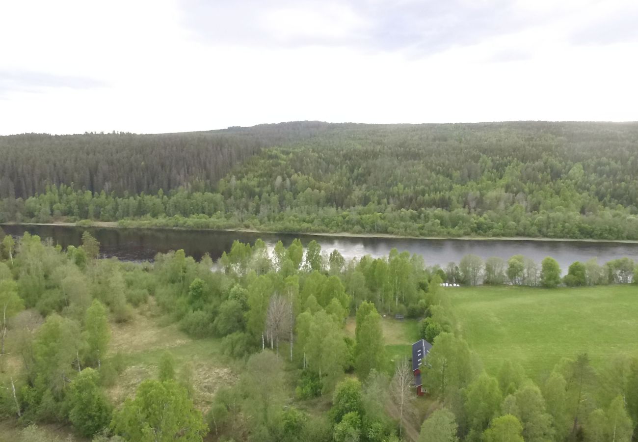 Ferienhaus in Stöllet - Gemütliches Ferienhaus in Värmland in der Nähe von unberührter Wildnis und Skifahren | SE18008