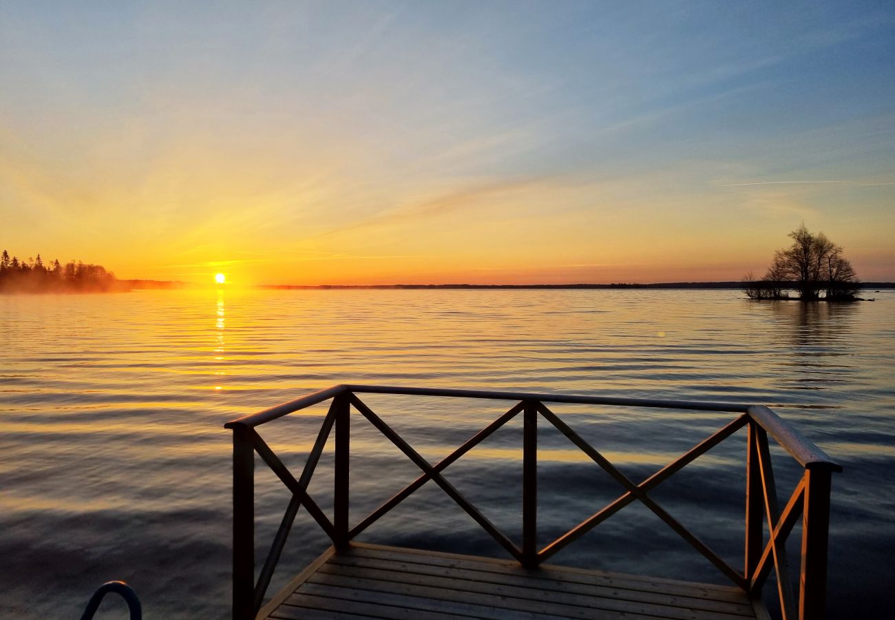 Ferienhaus in Lidhult - Ferienhaus mit traumhafter Seelage und Panoramablick auf den Bolmensee | SE06006