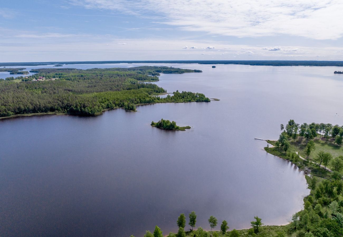 Ferienhaus in Lidhult - Ferienhaus mit traumhafter Seelage und Panoramablick auf den Bolmensee | SE06006