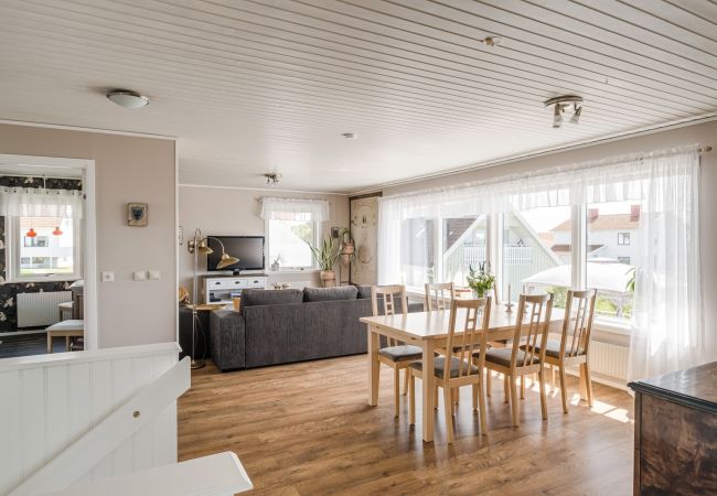 Ferienhaus in Donsö - Große und geräumige Unterkunft mit Meerblick auf Donsö | SE08030 Ferienhaus in Donsö - Große und geräumige Unterkunft mit Meerblick auf Donsö | SE08030