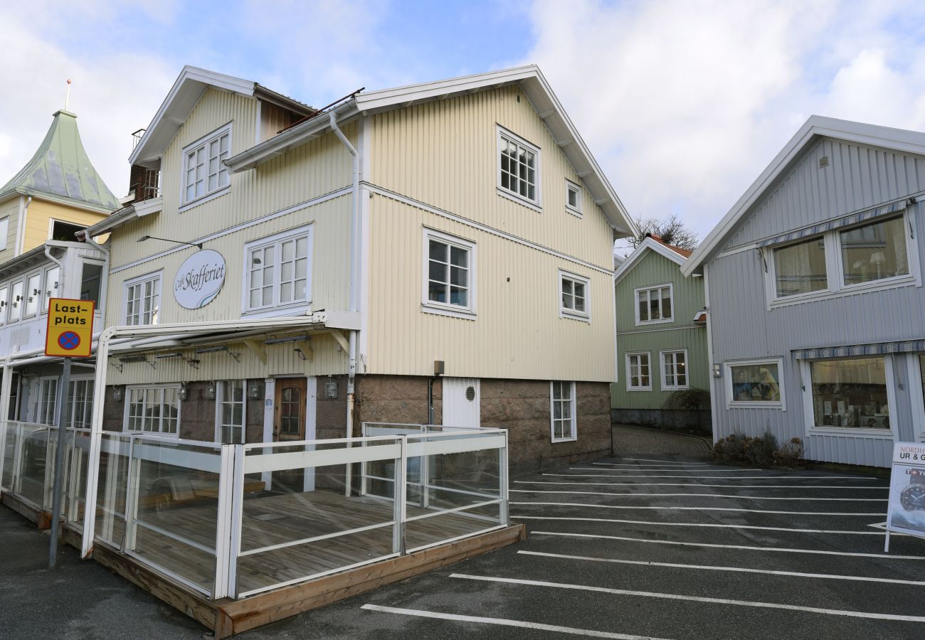 Ferienwohnung in Grebbestad - Modernes Apartment in erster Reihe in Grebbestad