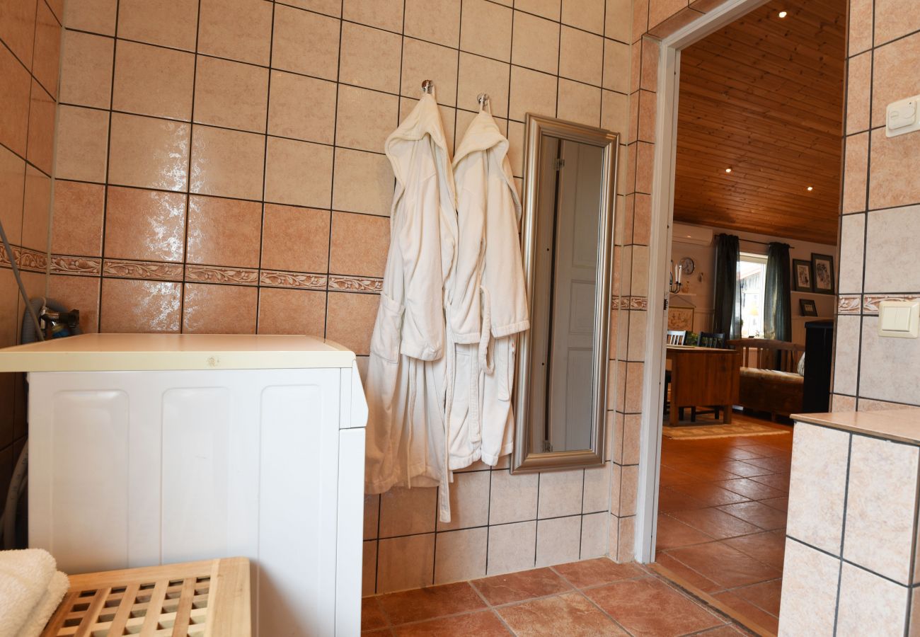 Ferienhaus in Årjäng - Gemütliches Ferienhaus in Årjäng in der Nähe des Sees und unberührter Natur | SE18009 