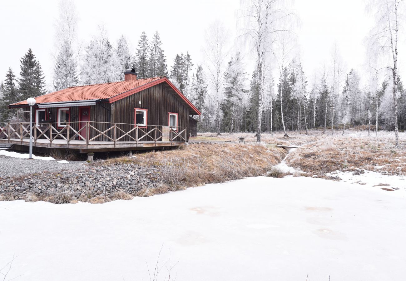 Ferienhaus in Årjäng - Gemütliches Ferienhaus in Årjäng in der Nähe des Sees und unberührter Natur | SE18009 