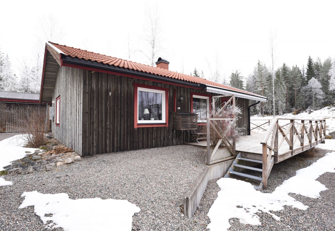 Ferienhaus in Årjäng - Gemütliches Ferienhaus in Årjäng in der Nähe des Sees und unberührter Natur | SE18009 