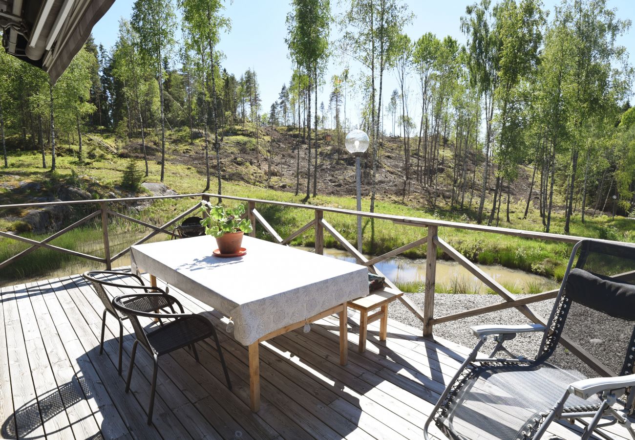 Ferienhaus in Årjäng - Gemütliches Ferienhaus in Årjäng in der Nähe des Sees und unberührter Natur | SE18009 