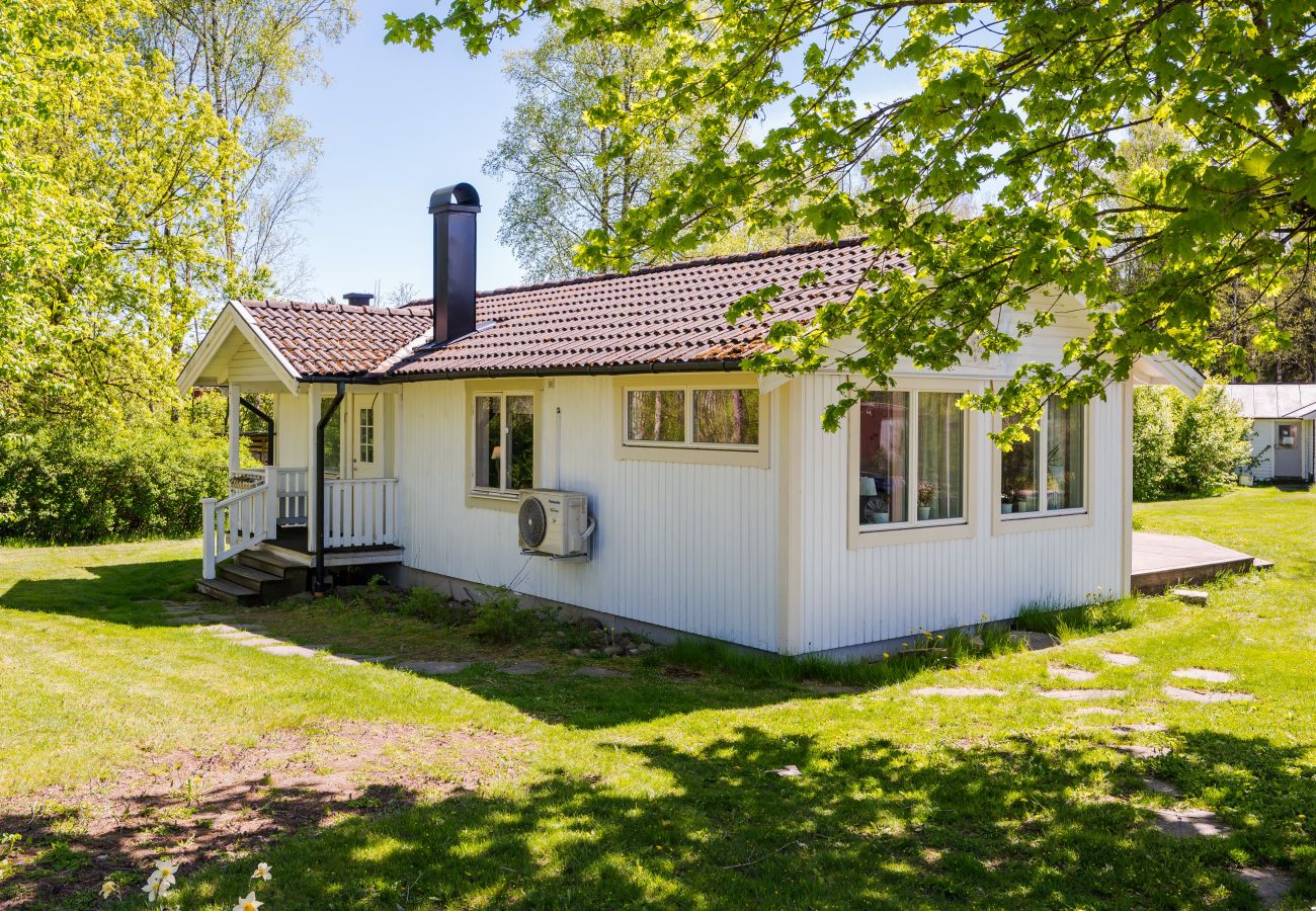 Haus in Örby - Gemütliches und naturnahes Ferienhaus in Örby