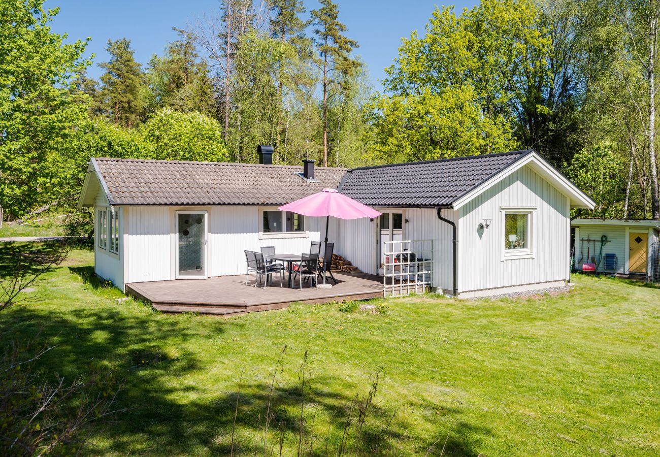 Ferienhaus in Örby - Gemütliches und naturnahes Ferienhaus in Örby