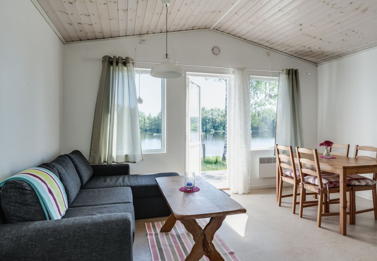 Ferienhaus in Hamneda - Ferienhaus mit Aussicht auf den See Hängasjön | SE06016