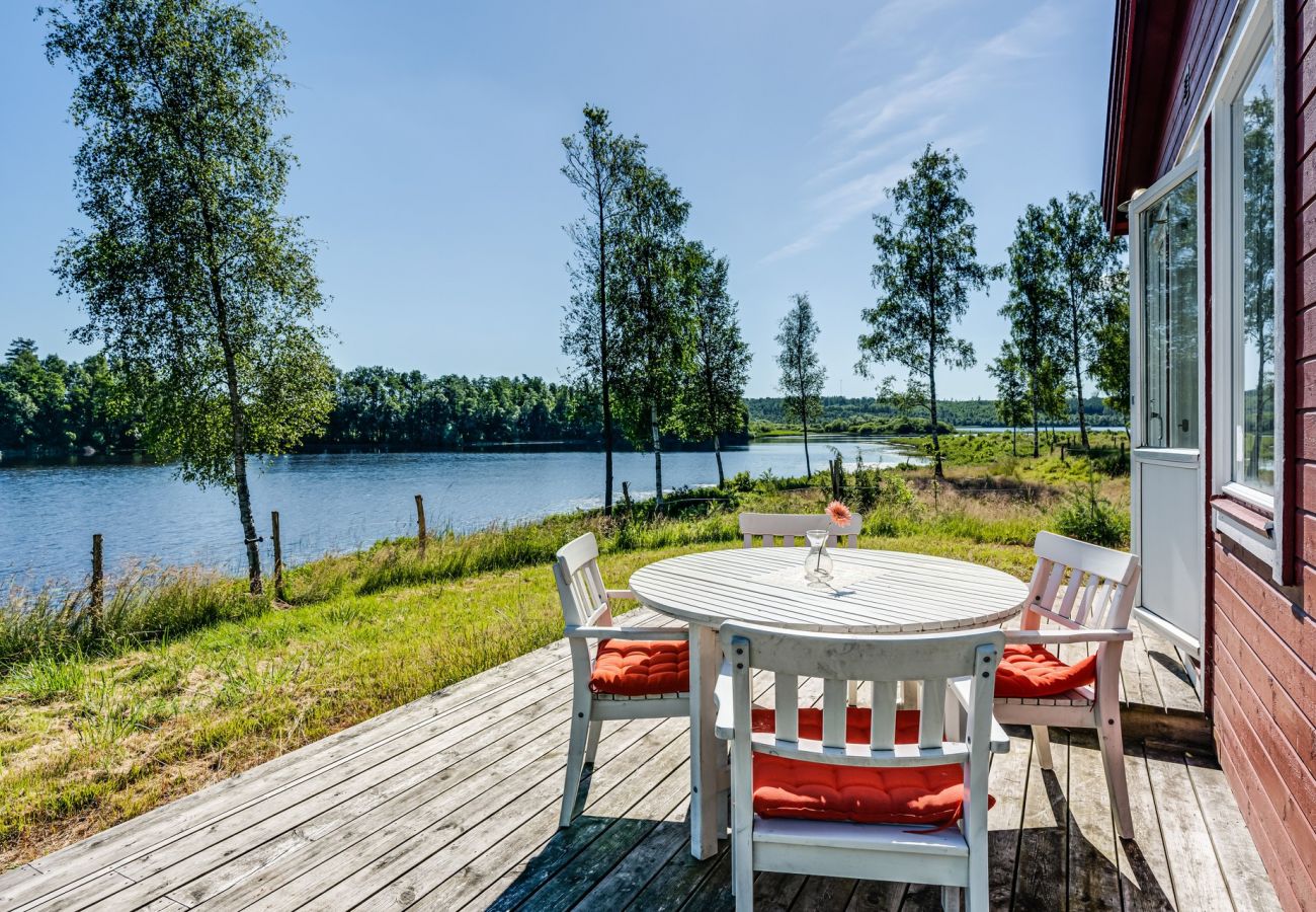 Ferienhaus in Hamneda - StayNordic | Ferienhaus mit herrlicher Aussicht auf den See Hängasjön | SE06015