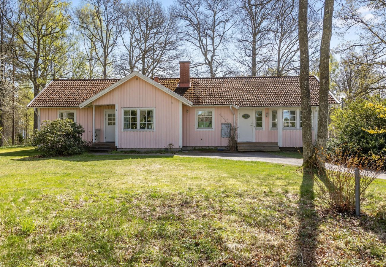 Ferienhaus in Bolmsö - Ferienhaus mit einem schönen Blick auf den See Bolmen | SE06030