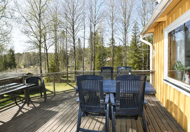 Ferienhaus in Dalskog - Schönes Ferienhaus mit Aussicht auf Teåkerssjön | SE08032