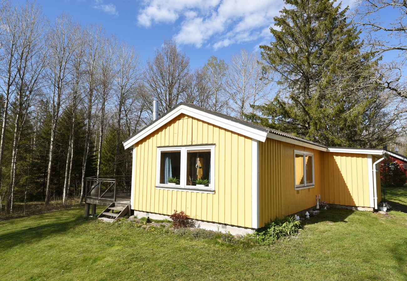 Ferienhaus in Dalskog - Schönes Ferienhaus mit Aussicht auf Teåkerssjön | SE08032