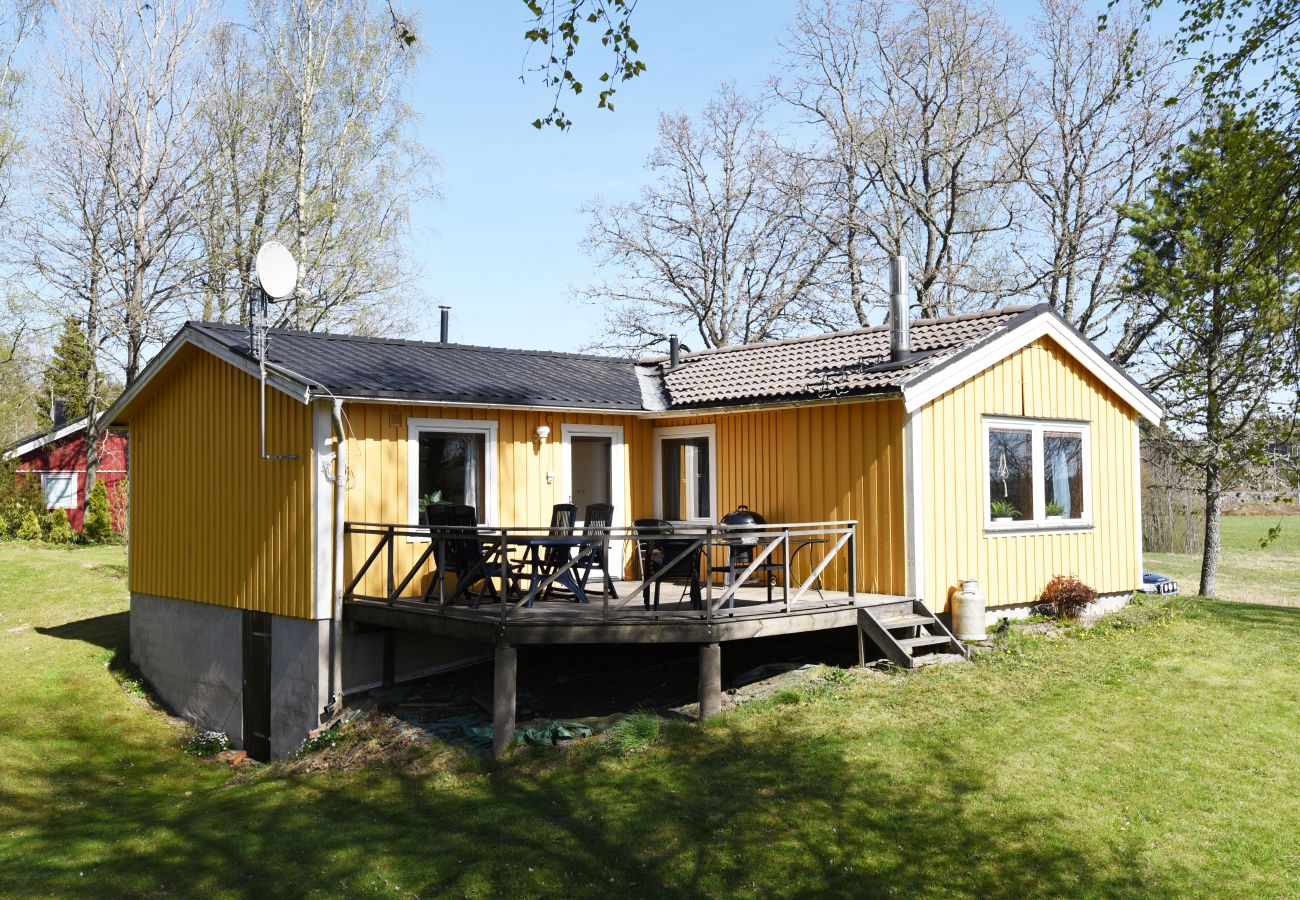 Ferienhaus in Dalskog - Schönes Ferienhaus mit Aussicht auf Teåkerssjön | SE08032