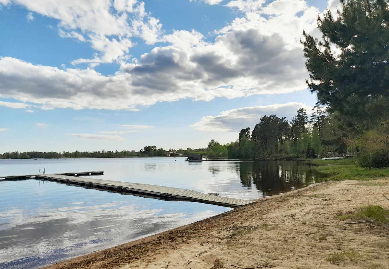 Ferienhaus in Ryd - Gemütliches Ferienhaus, 500 m vom See und Ruderboot | SE06025