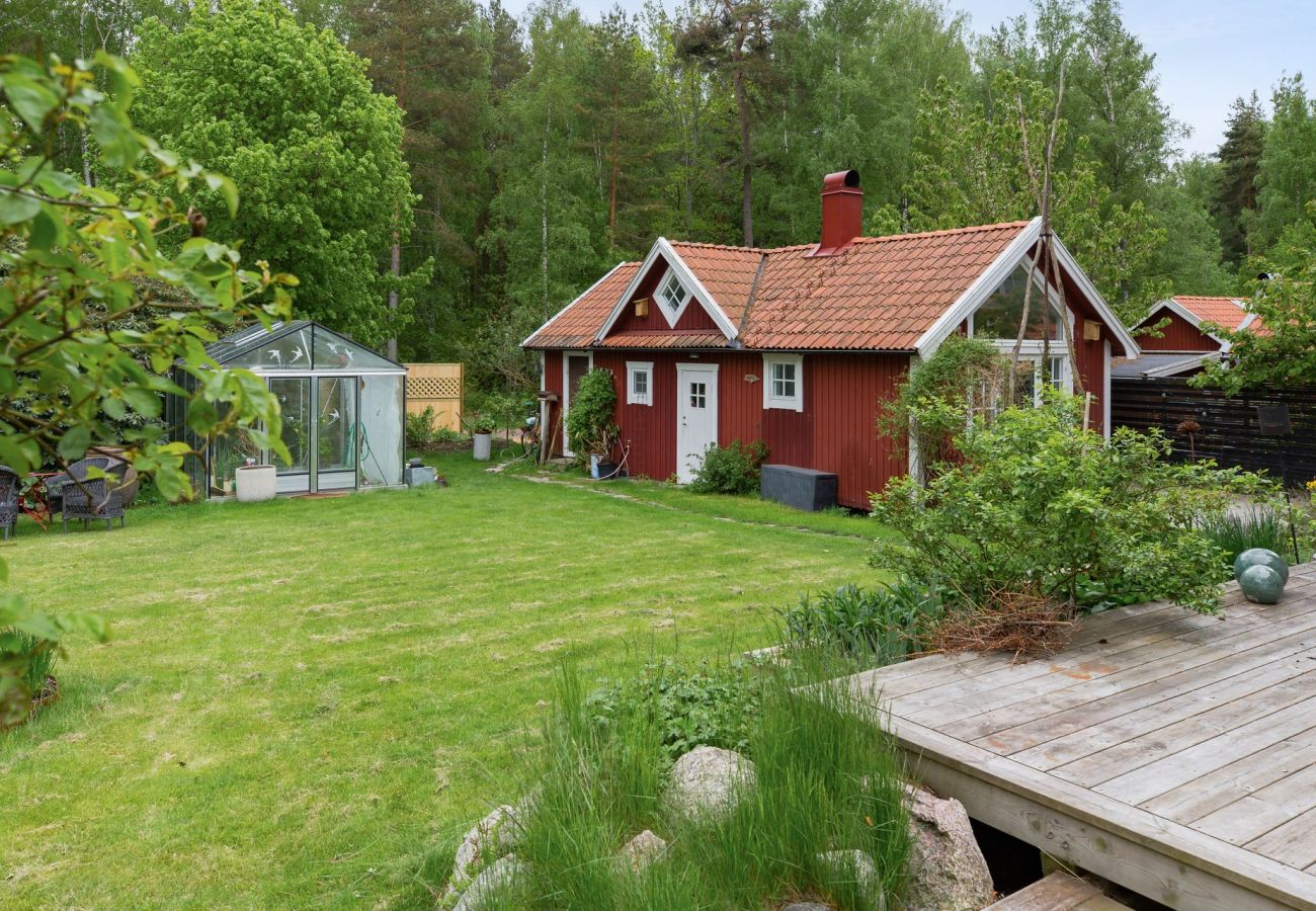 Ferienhaus in Motala - Gemütliches Ferienhaus im schönen Pariserviken in Motala