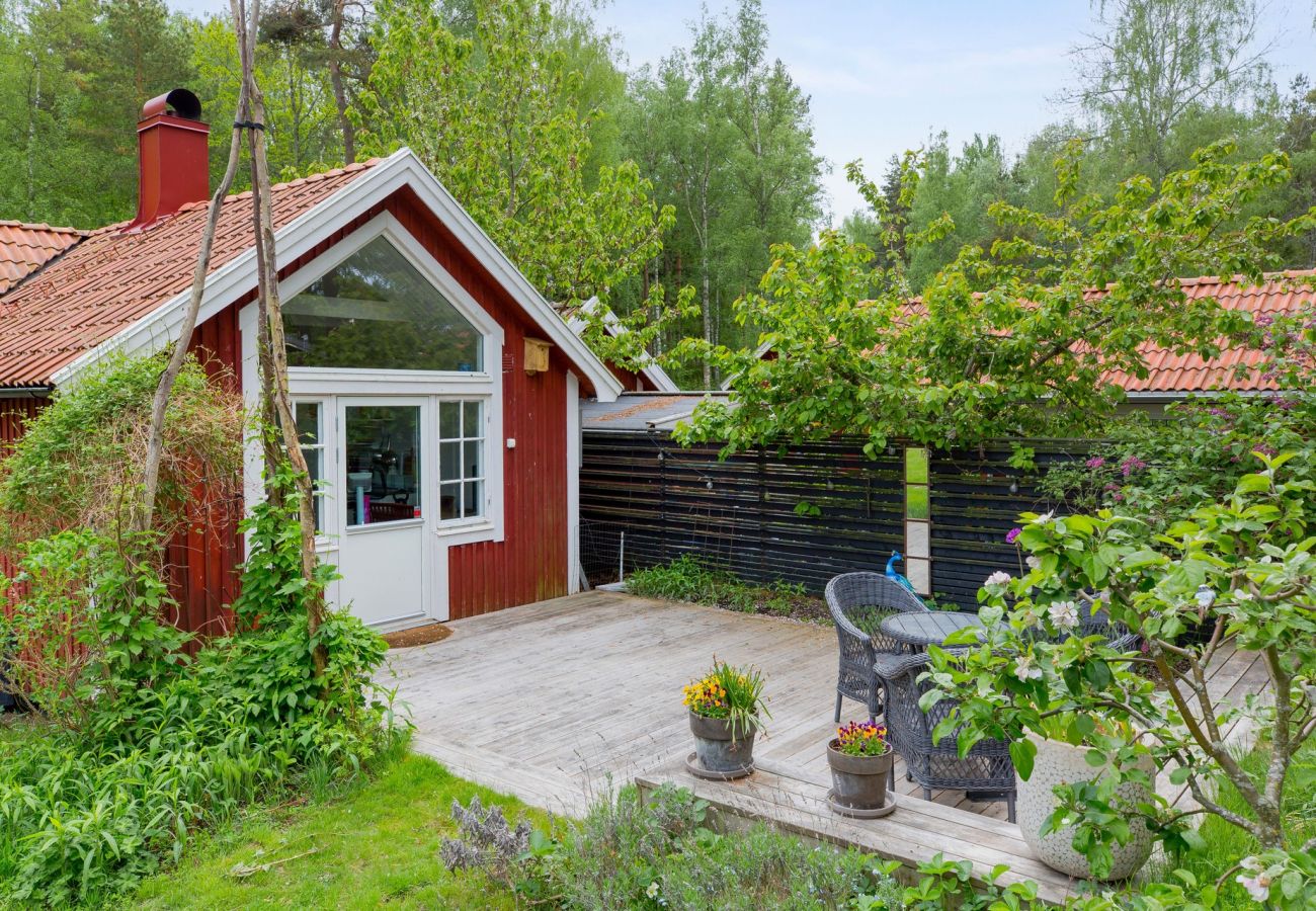 Ferienhaus in Motala - Gemütliches Ferienhaus im schönen Pariserviken in Motala