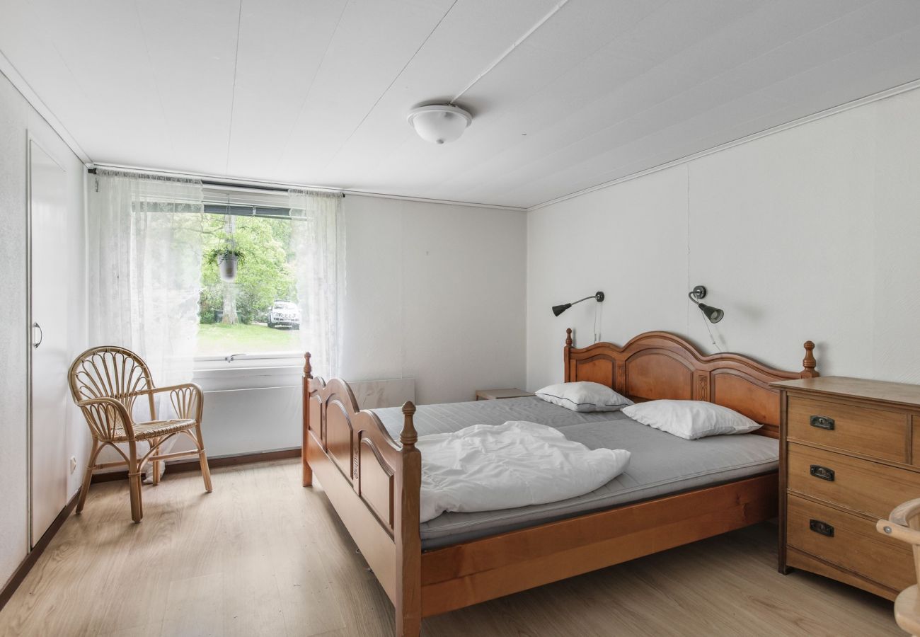 Haus in Ljungby - Ferienhaus mit Seeblick über Bolmen | SE06021