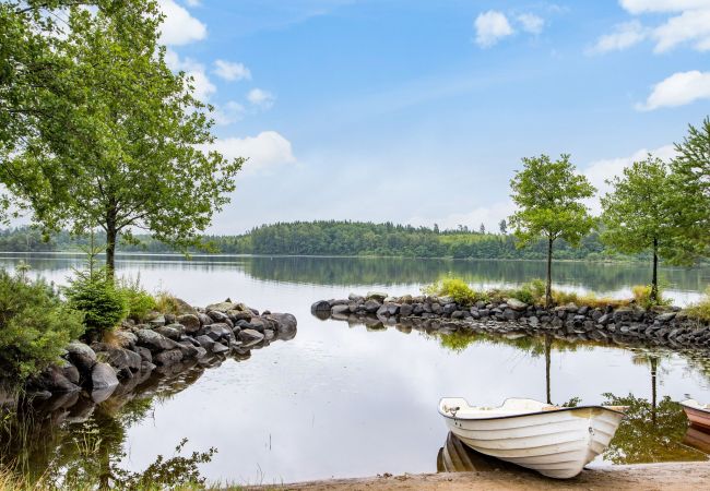 Ferienhaus in Vittaryd - Schönes Ferienhaus im Dorf Flattinge, 9,5 km von Lagan mit Aussicht über den Flåren  | SE06029