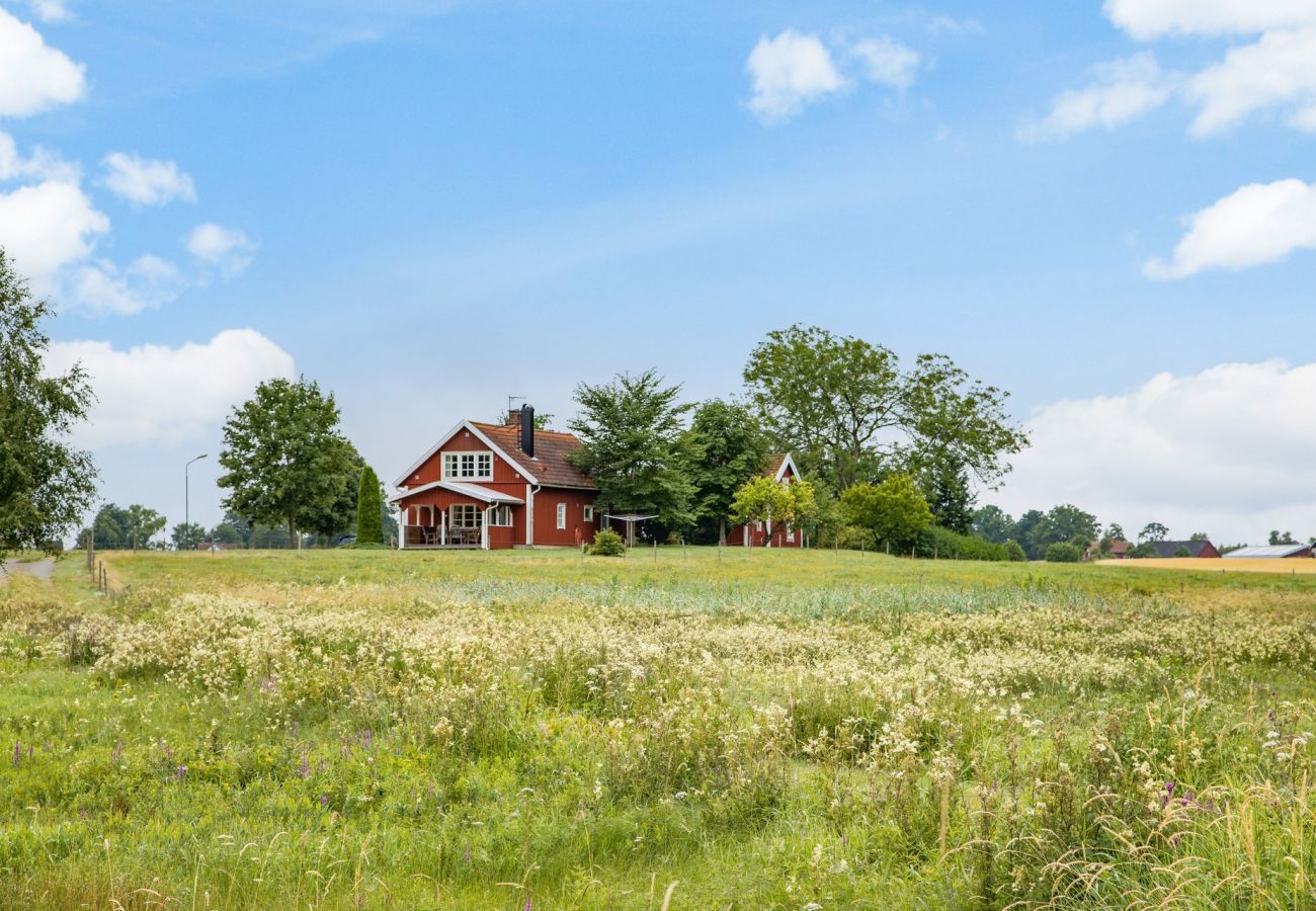 Ferienhaus in Vittaryd - Schönes Ferienhaus im Dorf Flattinge, 9,5 km von Lagan mit Aussicht über den Flåren  | SE06029