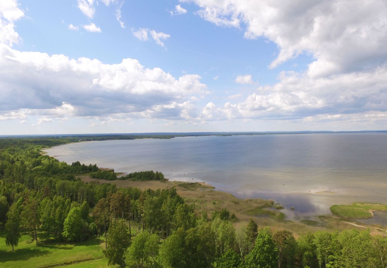 Ferienhaus in Mellerud - Gemütliches und ländliches Ferienhaus 150 Meter vom See Vänern entfernt