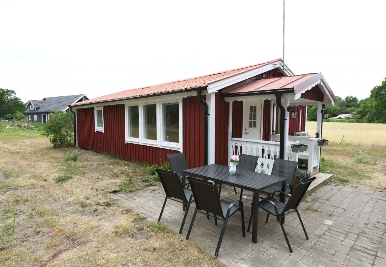 Haus in Rockneby - Schönes Ferienhaus auf Revsudden, Kalmar | SE04002