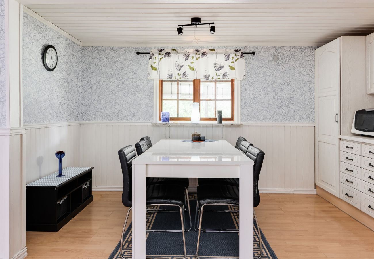 Ferienhaus in Bredaryd - Gemütliches Ferienhaus in Småland in der Nähe des Sees