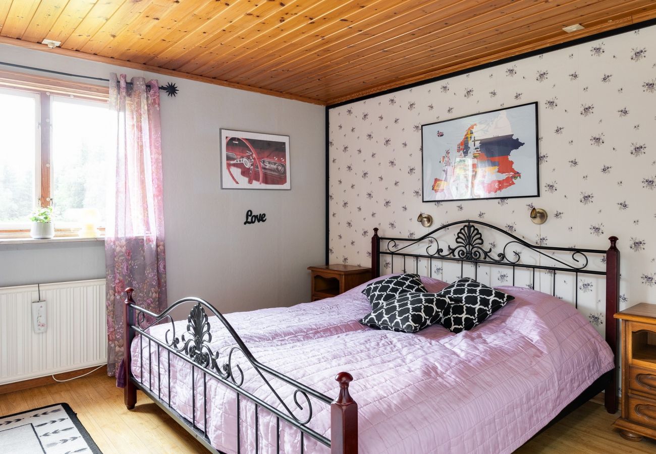 Ferienhaus in Bredaryd - Gemütliches Ferienhaus in Småland in der Nähe des Sees