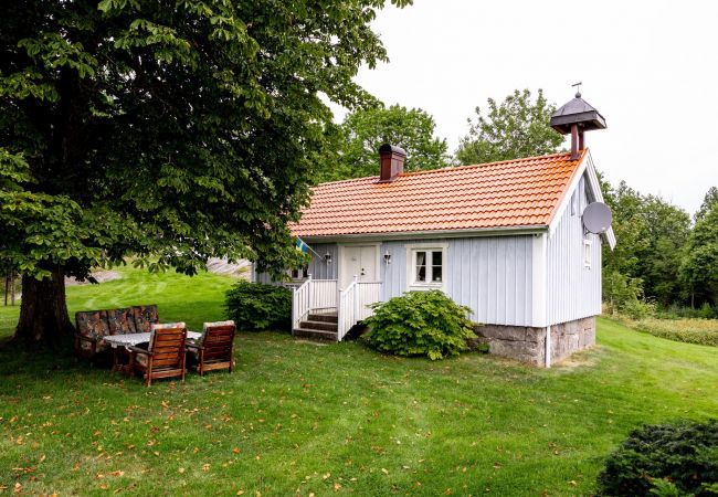 Ferienhaus in Burseryd - Gemütliches kleines Ferienhaus in Småland mit Nähe zum See und zum Angeln | SE07018