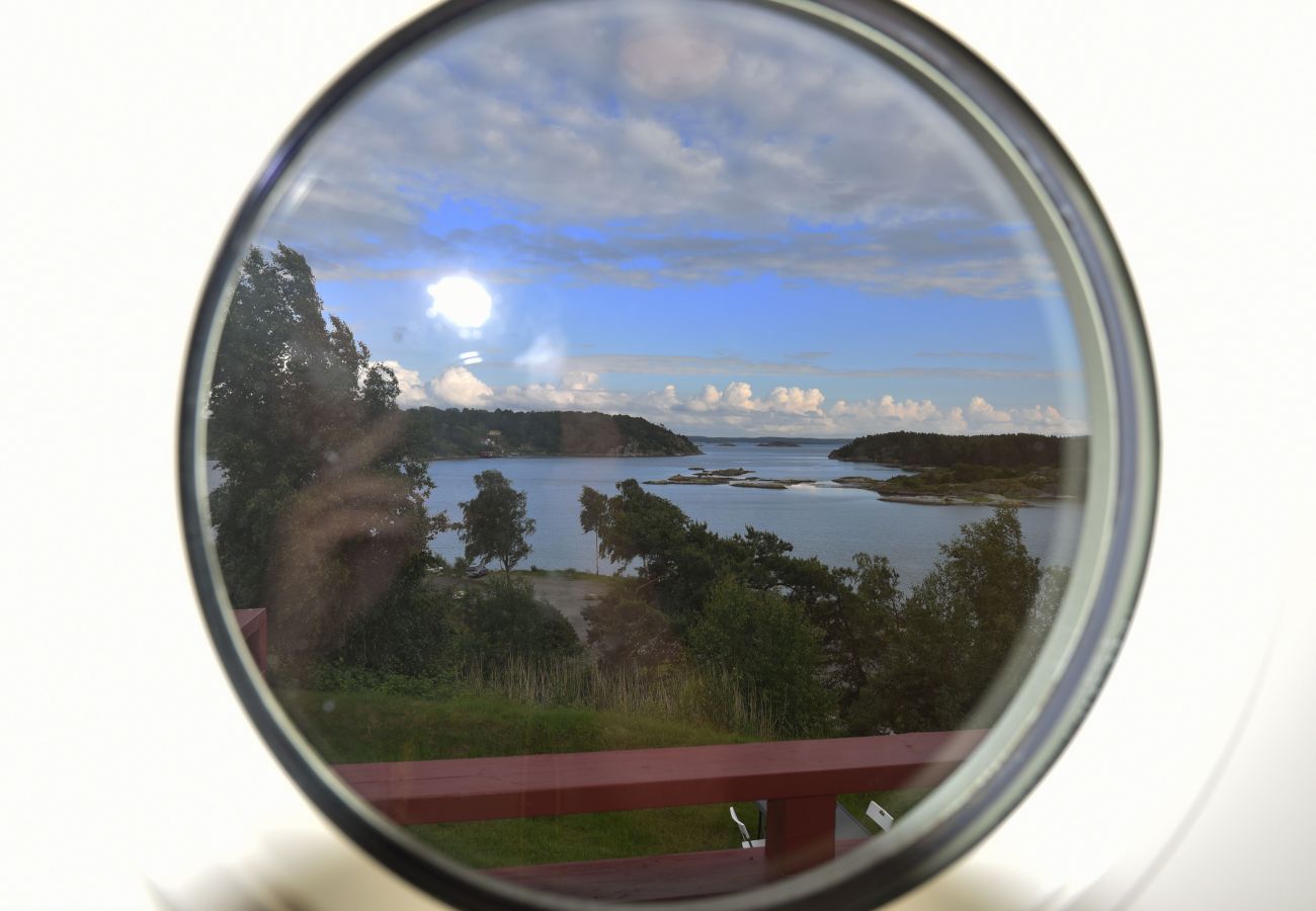 Ferienwohnung in Myggenäs - Ferienwohnung mit Panoramablick auf Almön