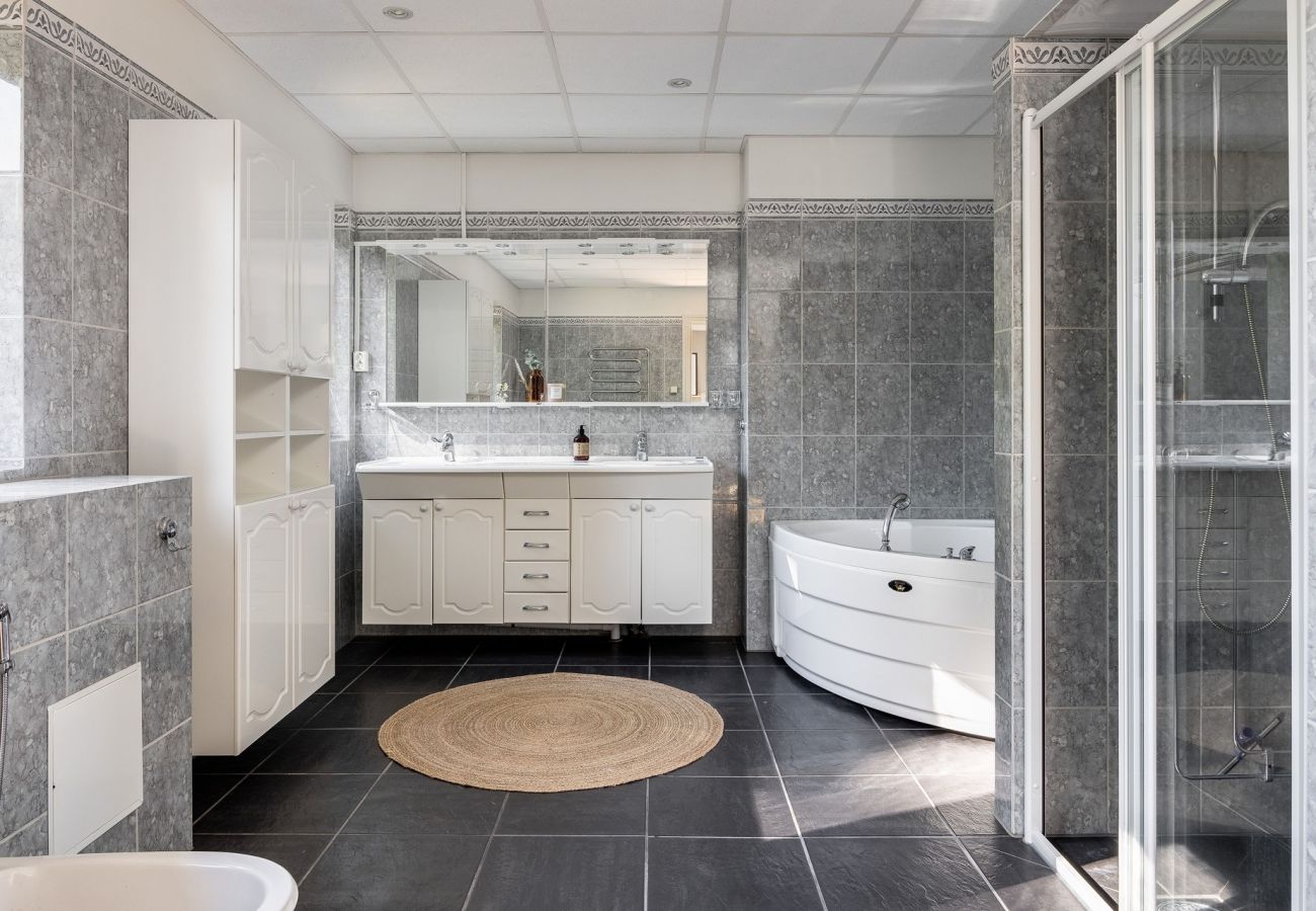 Ferienhaus in Rydaholm - Fantastisches Ferienhaus mit Sandstrand auf Furen | SE07022