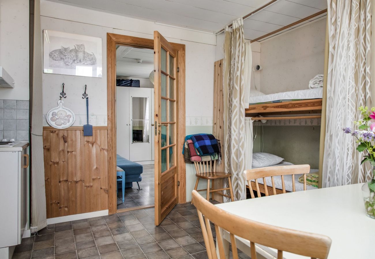 Ferienwohnung in Vimmerby - Ferienwohnung mit gemütlichem Innenhof mitten in Vimmerby