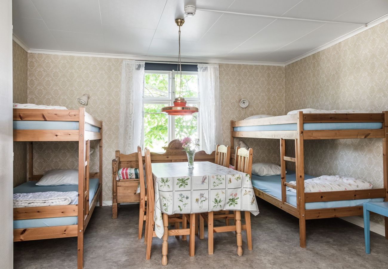 Ferienwohnung in Vimmerby - Ferienwohnung in Vimmerby mit gemütlichem Innenhof