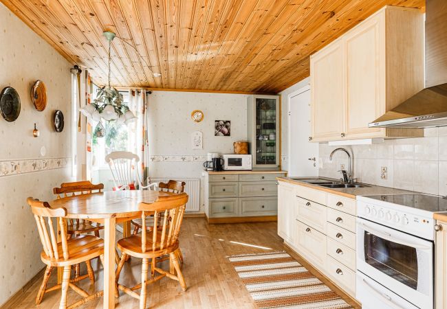 Ferienhaus in Vimmerby - Ferienhaus mit eigenem Sandstrand bei VimmerbyISE05018  Ferienhaus in Vimmerby - Ferienhaus mit eigenem Sandstrand bei VimmerbyISE05018