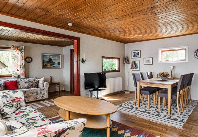 Ferienhaus in Vimmerby - Ferienhaus mit eigenem Sandstrand bei VimmerbyISE05018  Ferienhaus in Vimmerby - Ferienhaus mit eigenem Sandstrand bei VimmerbyISE05018