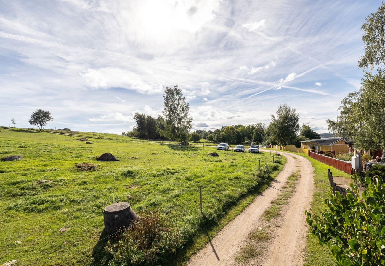 Ferienhaus in Vimmerby - Ferienhaus mit eigenem Sandstrand bei VimmerbyISE05018 