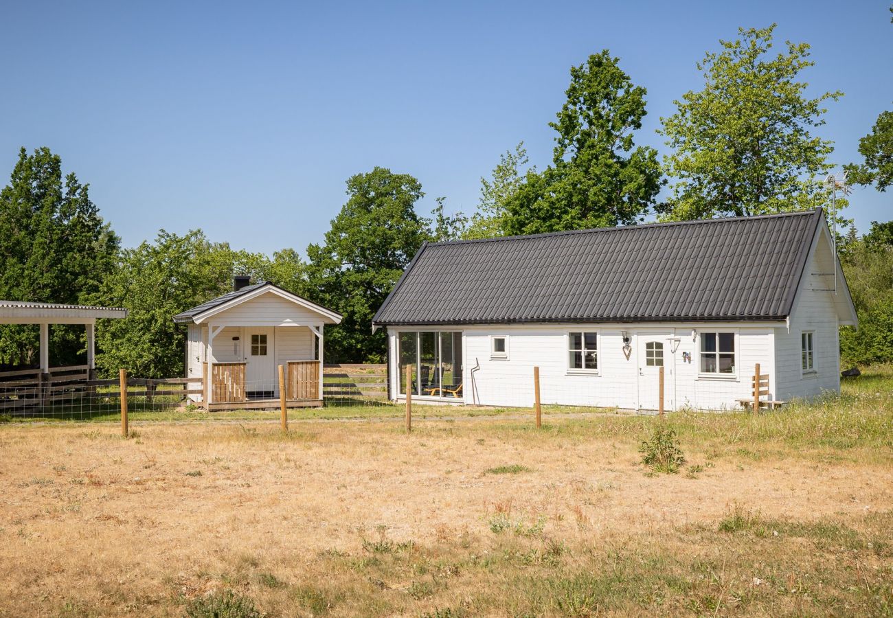 Ferienhaus in Vimmerby - Schönes Ferienhaus in Vimmerby, nah an der Natur und Astrid Lindgrens Welt.