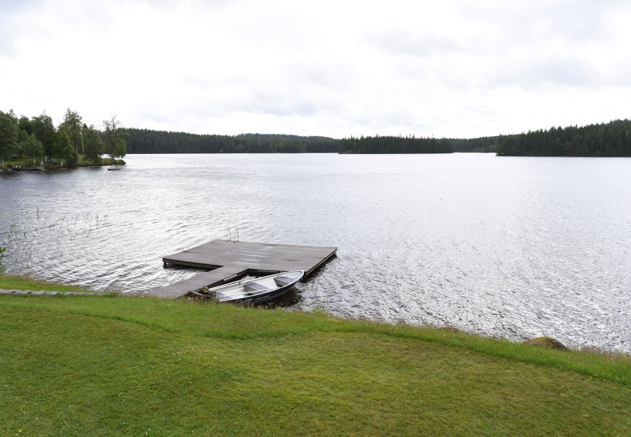 Ferienhaus in Arvika - Gemütliches Ferienhaus mit eigenem Steg und Panoramablick über den Norra Örsjön