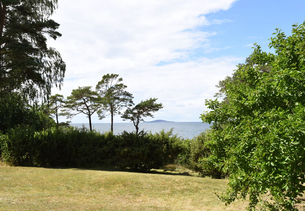 Ferienhaus in Byxelkrok - Ferienhaus auf Öland am Meer | SE04003