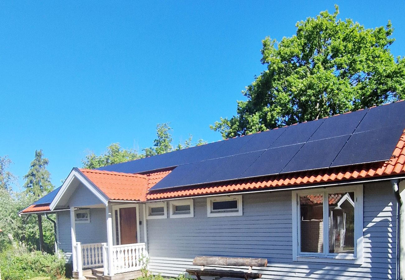 Ferienhaus in Byxelkrok - Ferienhaus auf Öland am Meer | SE04003