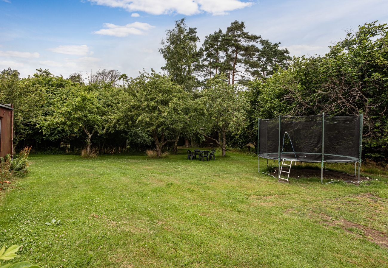 Ferienhaus in Vallda - Gemütliches Ferienhaus in Vallda mit Nähe zum Meer und schöner Natur | SE02045