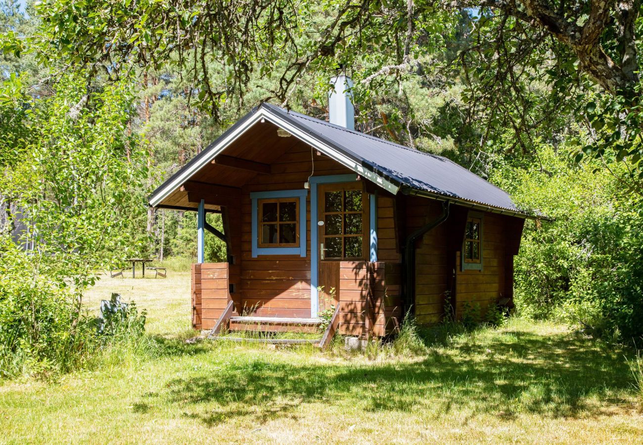 Haus in Vimmerby - Willkommen in Vimmerby, wo Sie naturnah in einer ruhigen Umgebung wohnen, aber dennoch in der Nähe von Astrid Lindgrens Värld.