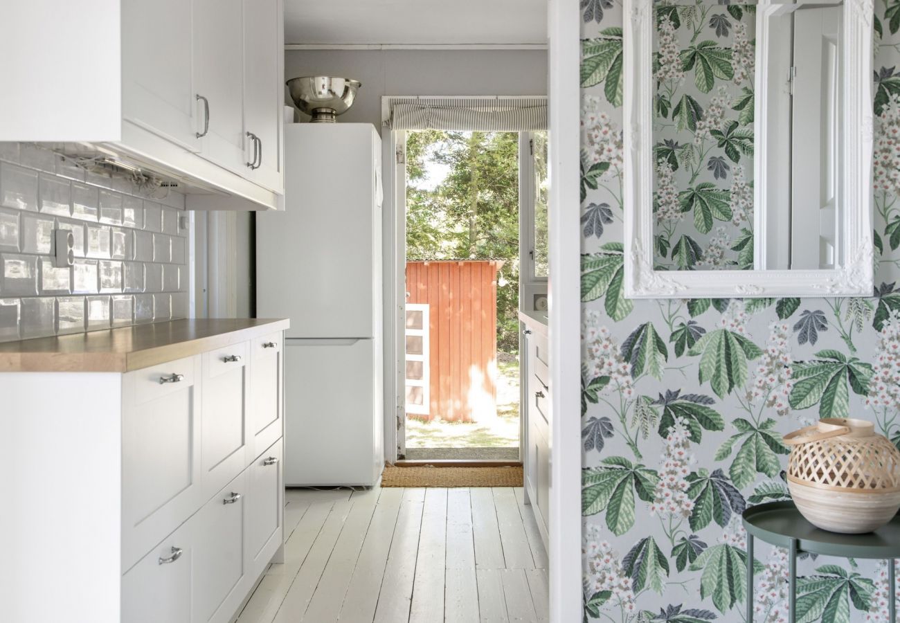 Ferienhaus in Växjö - Schönes Ferienhaus mit fantastischer Lage und eigenem Seegrundstück am Helgasjön, Växjö | SE06034