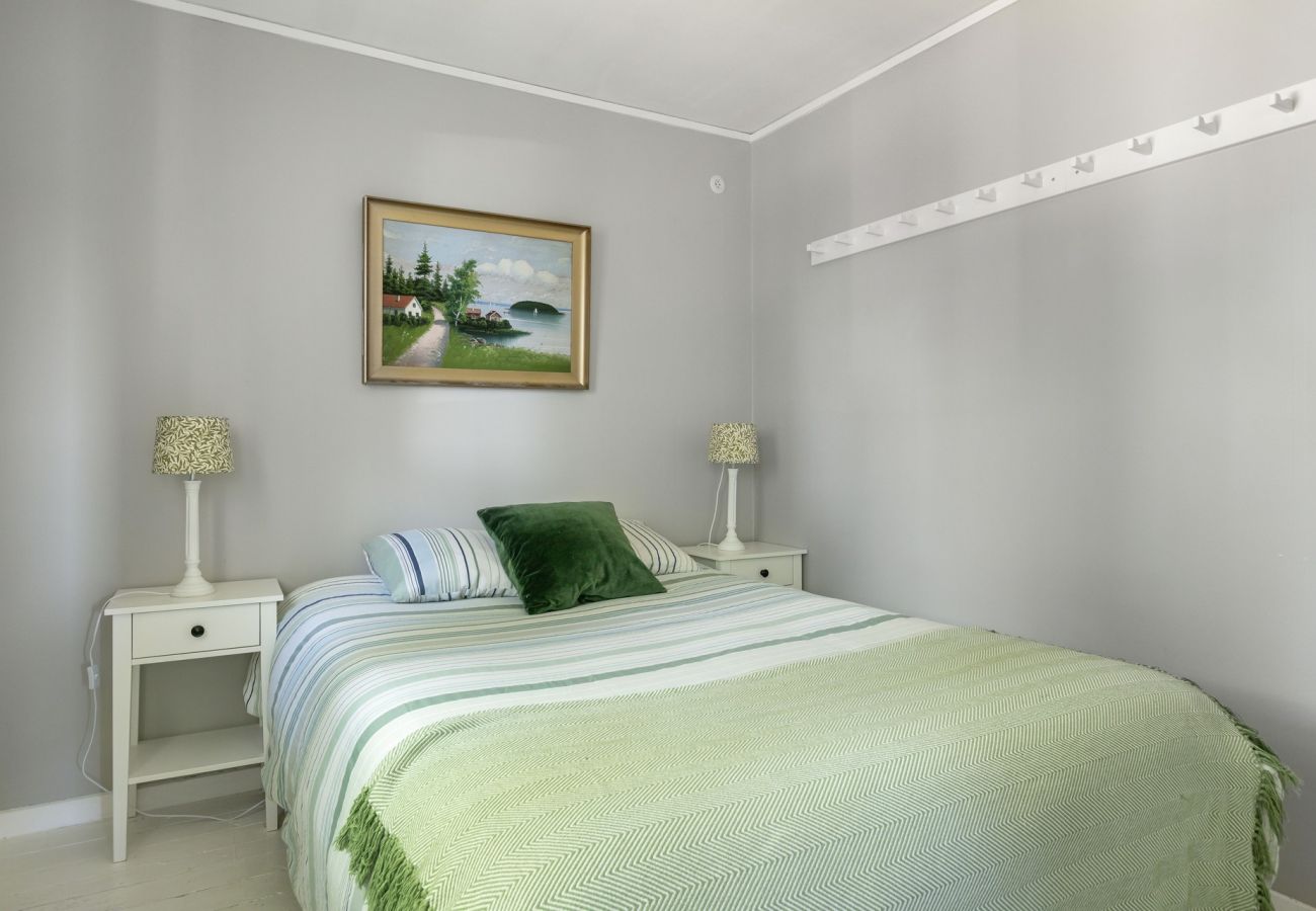 Ferienhaus in Växjö - Schönes Ferienhaus mit fantastischer Lage und eigenem Seegrundstück am Helgasjön, Växjö | SE06034