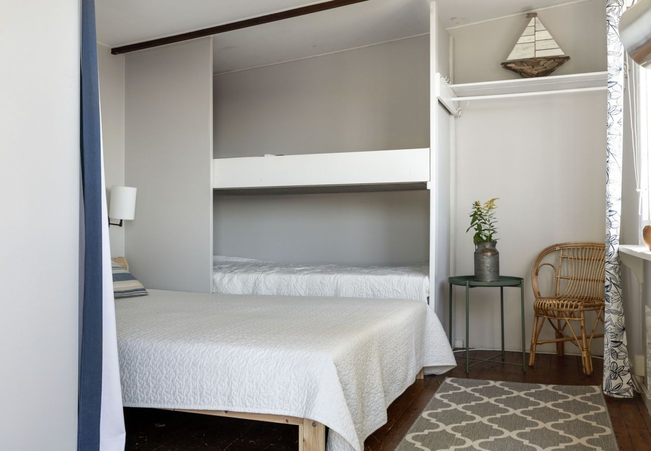 Ferienhaus in Växjö - Schönes Ferienhaus mit fantastischer Lage und eigenem Seegrundstück am Helgasjön, Växjö | SE06034