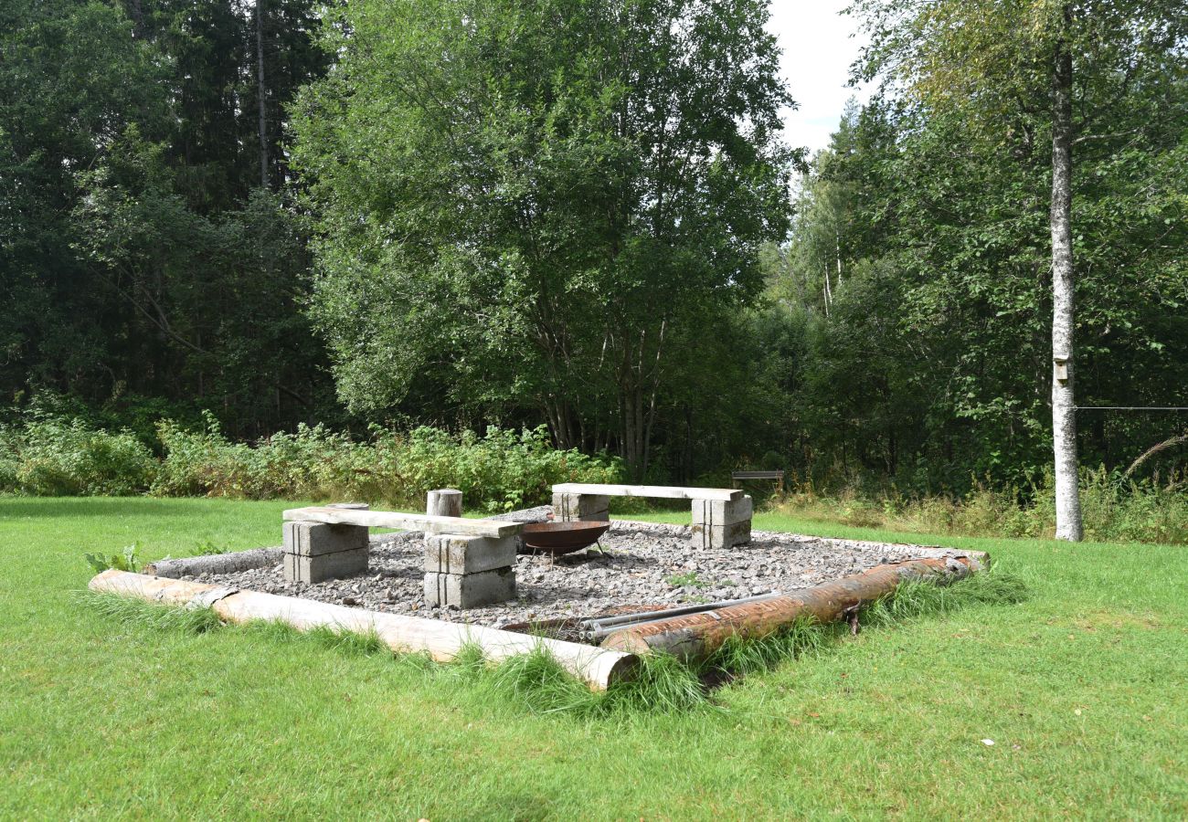 Ferienhaus in Dalskog - Gemütliches Ferienhaus in der üppigen Natur des Kroppefjäll | SE17005